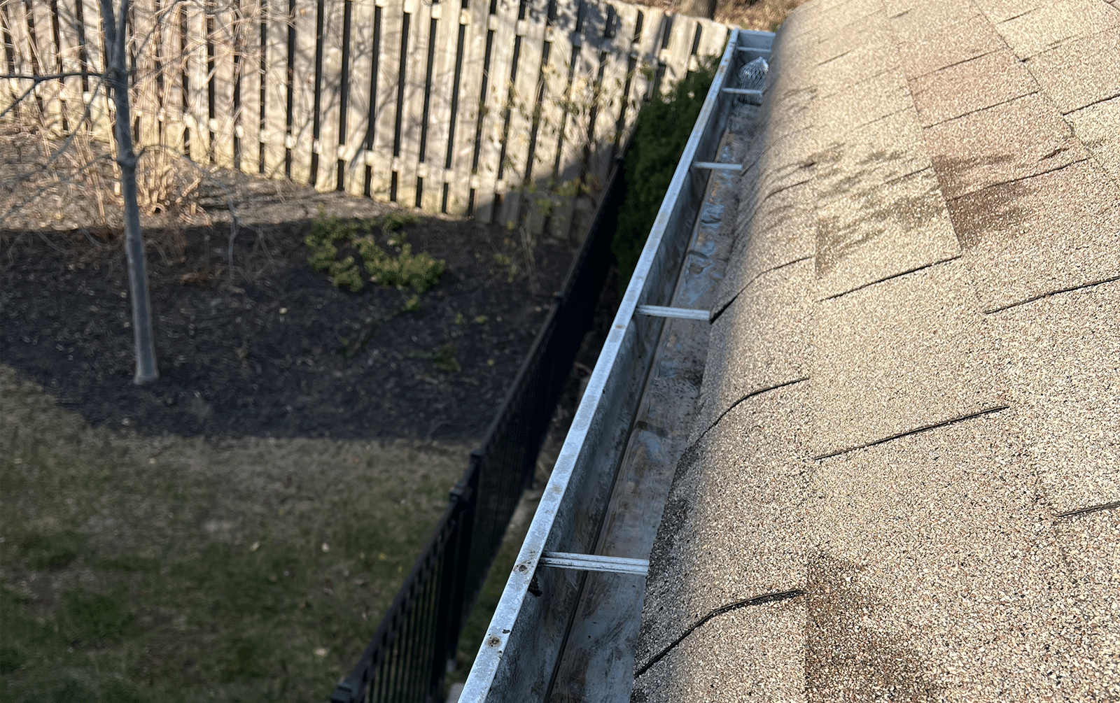 Gutter Cleaning Services in Carmel IN